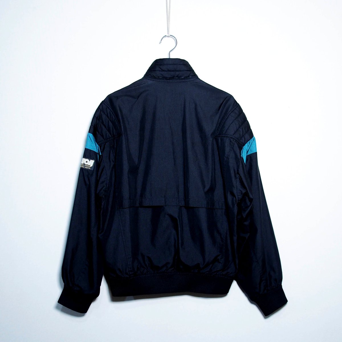 (古着)00s body glove ナイロンジャケット　テック f060302-08_1.jpg