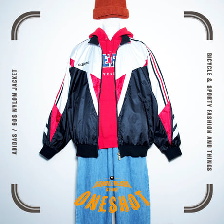 USED【 adidas 】90sナイロンジャケット（フード付／デサント製）／MENS：XL（送料込）［BSF-O］