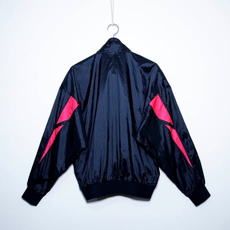 USED【 adidas 】90sナイロンジャケット（デサント製）／MENS：M〜L（送料込）［BSF-O］