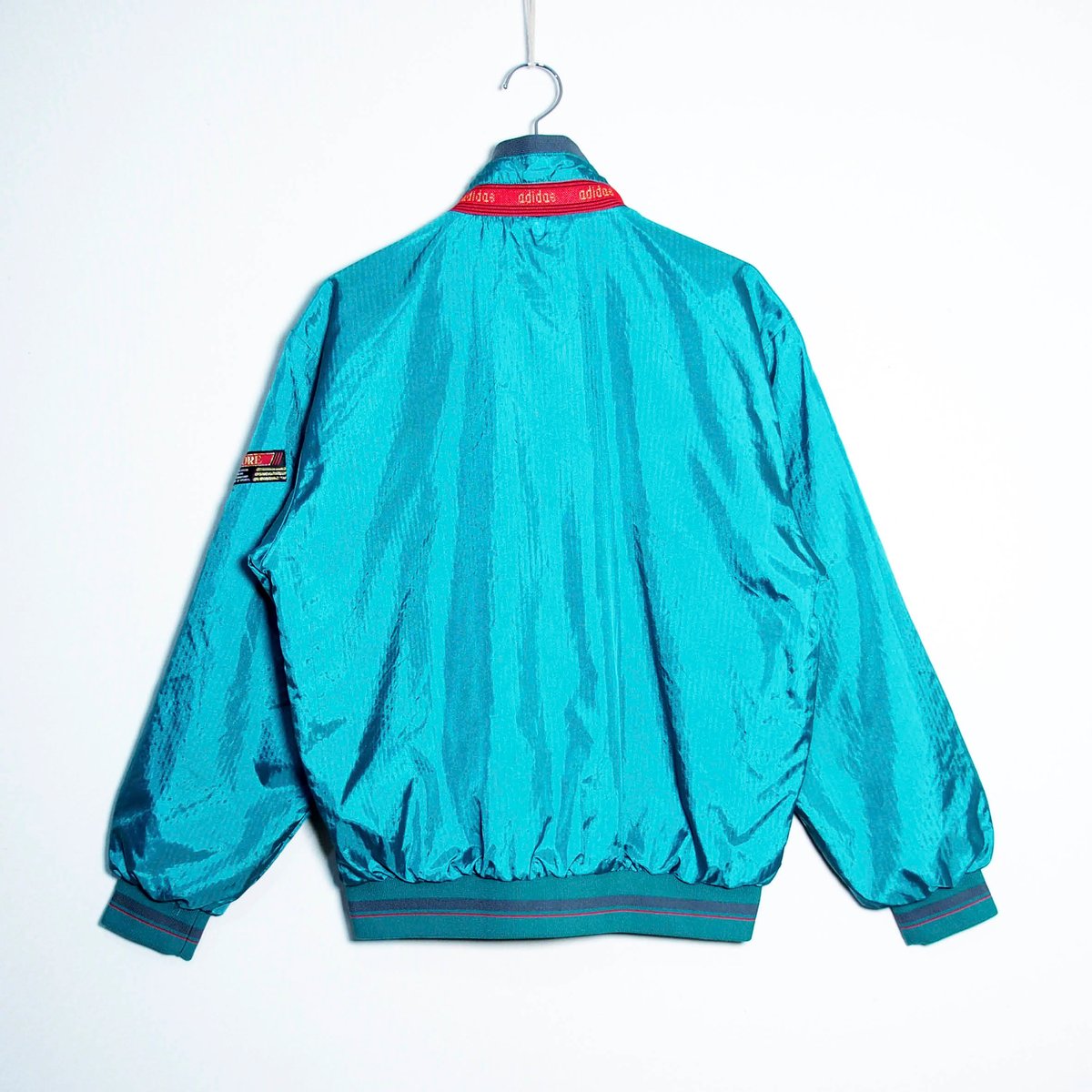 adidas90s フード付きナイロンジャケット 黒/クリーム デッドストック【 adidas 】90sナイロンジャケット（フード付
