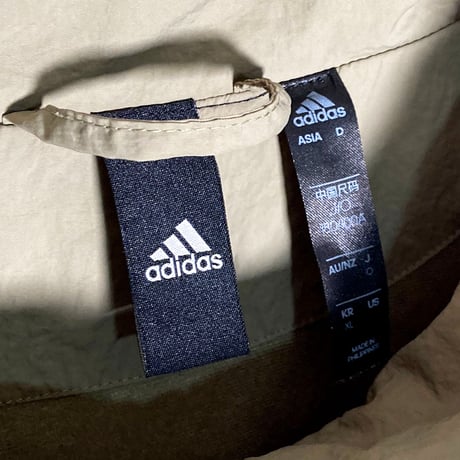 USED【 adidas 】ナイロンジャケット／MENS：XL（送料込）［BSF-O］