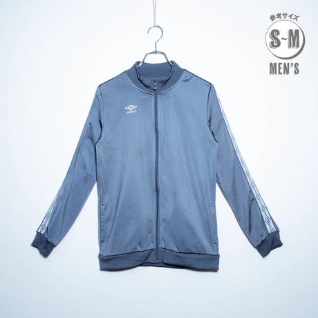 USED【 umbro 】トラックジャケット／MENS：S〜M（送料込）［BSF-O］
