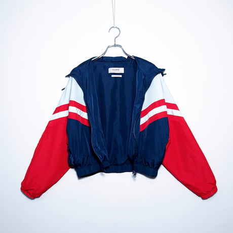 USED【 PULL&BEAR 】ショート丈ポリエステルジャケット／LADIES：M〜L（送料込）［BSF-O］