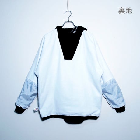 USED【 adidas 】90sプルオーバーパーカー／MENS：L（送料込）［BSF-O］
