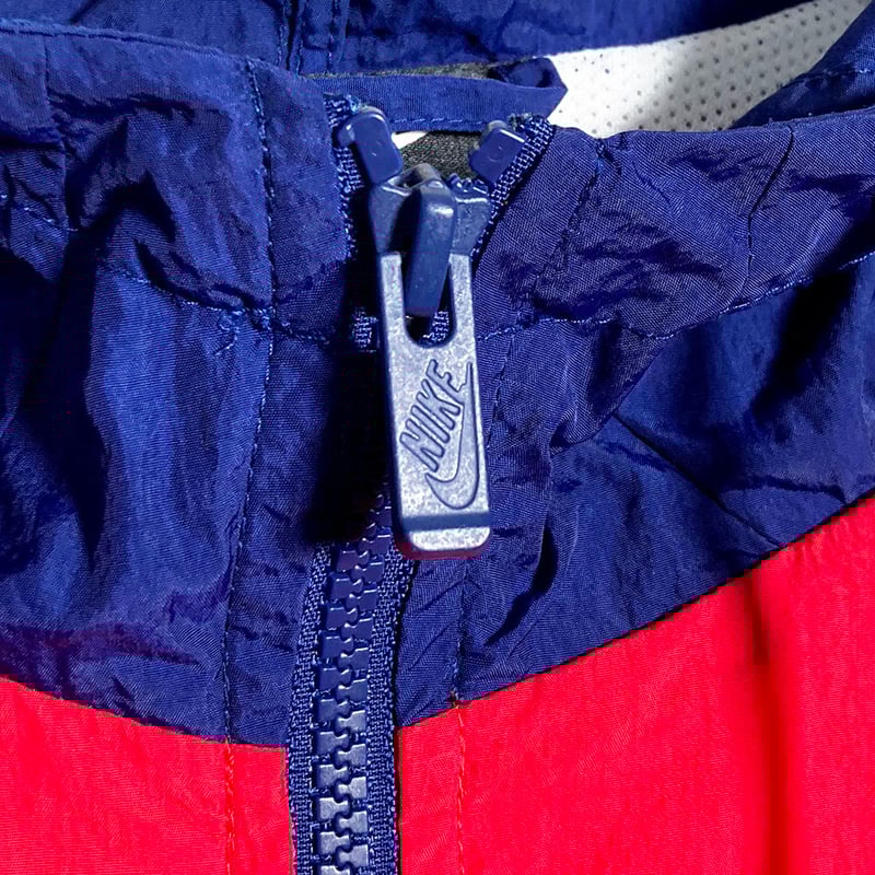 USED【 NIKE 】ナイロンジャケット／MENS：XL（送料込）［BSF-O