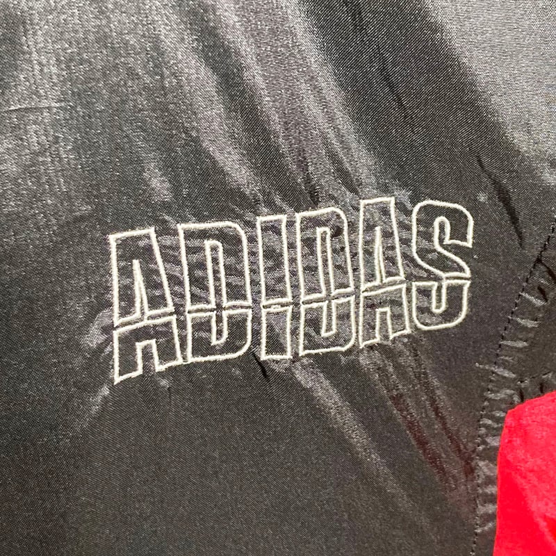 美品 90s adidas デサント製 ビンテージウエア サイズＯ USED【 adidas 】90sナイロンジャケット（デサント製）／MENS：M