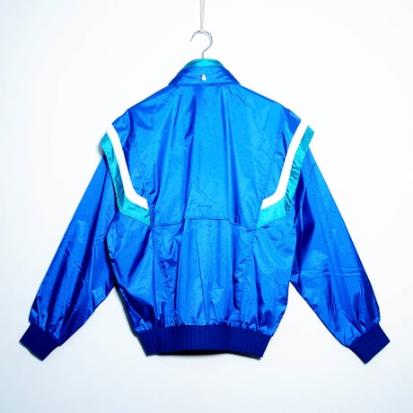 デッドストック【 adidas 】90sナイロンジャケット（フード付／デサント製）／MENS：L（送料込）［BSF-O］