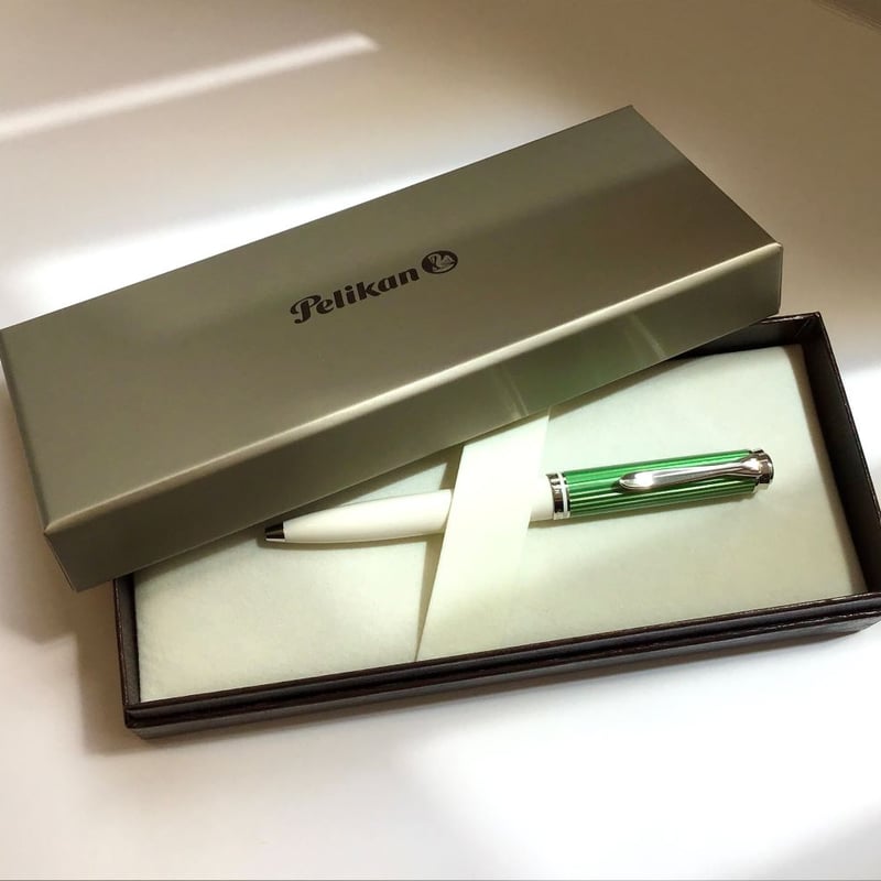 Pelikan（ペリカン）ボールペン スーベレーン K605 グリーンホワイト