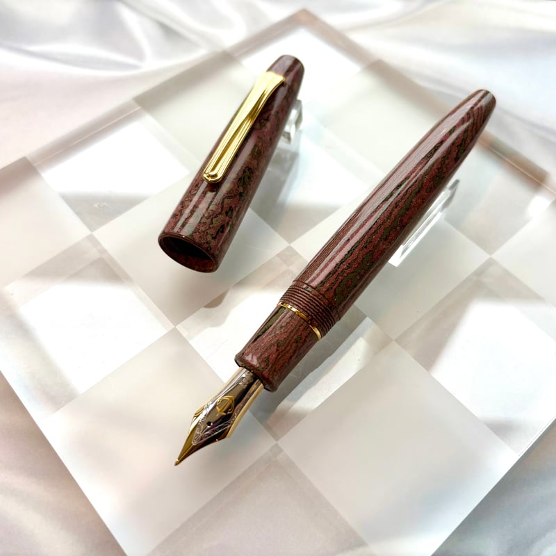 SAILOR セーラー 長刀研ぎエボナイト万年筆 梅咲 FM | PEN'S ALLEY Ta
