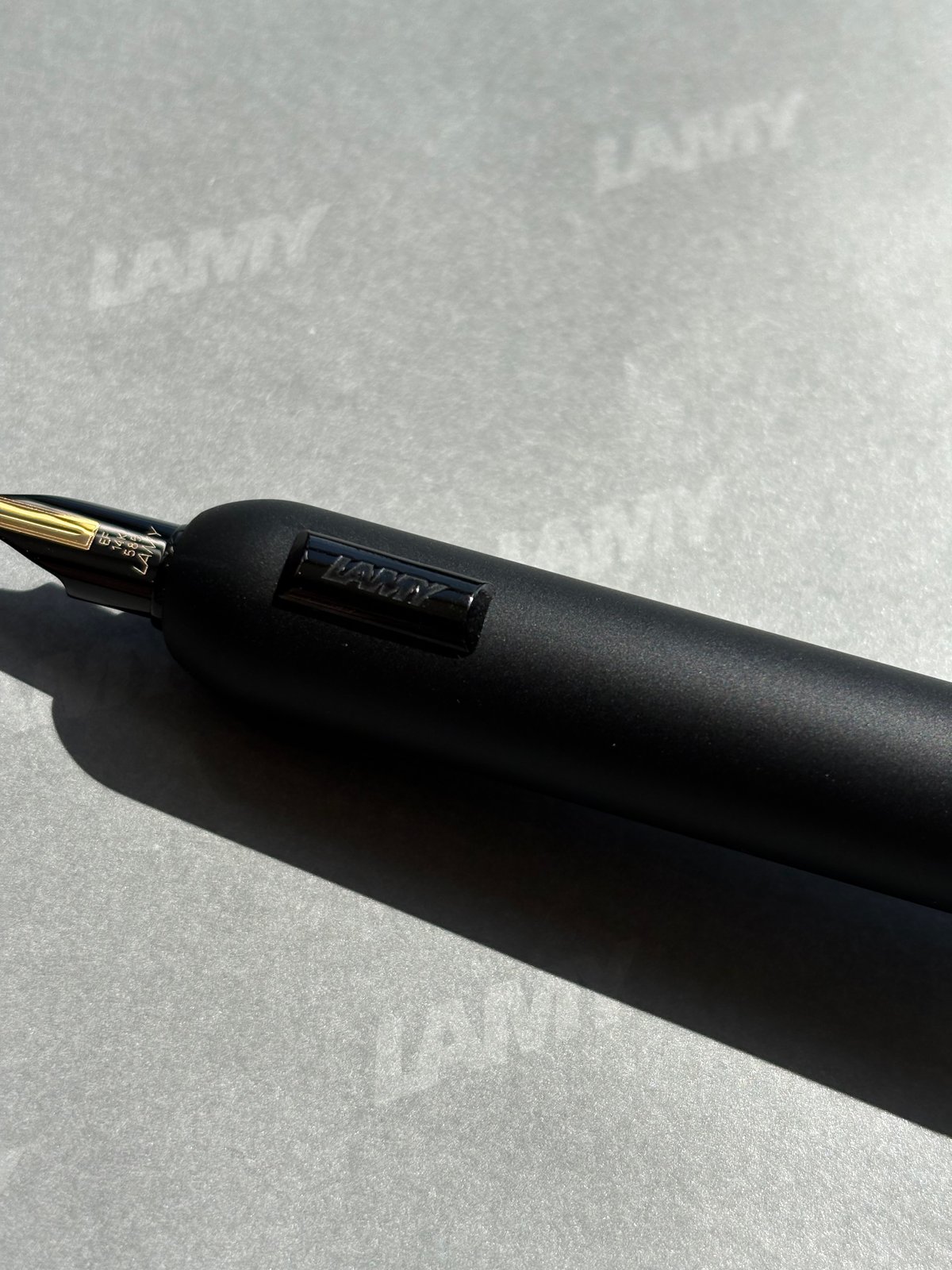 【限定品】LAMY　ラミー　万年筆　ダイアログCC オールブラック　F（細字） LAMY ラミー ダイアログCC オールブラック 万年筆 | PEN'S ALLEY Take