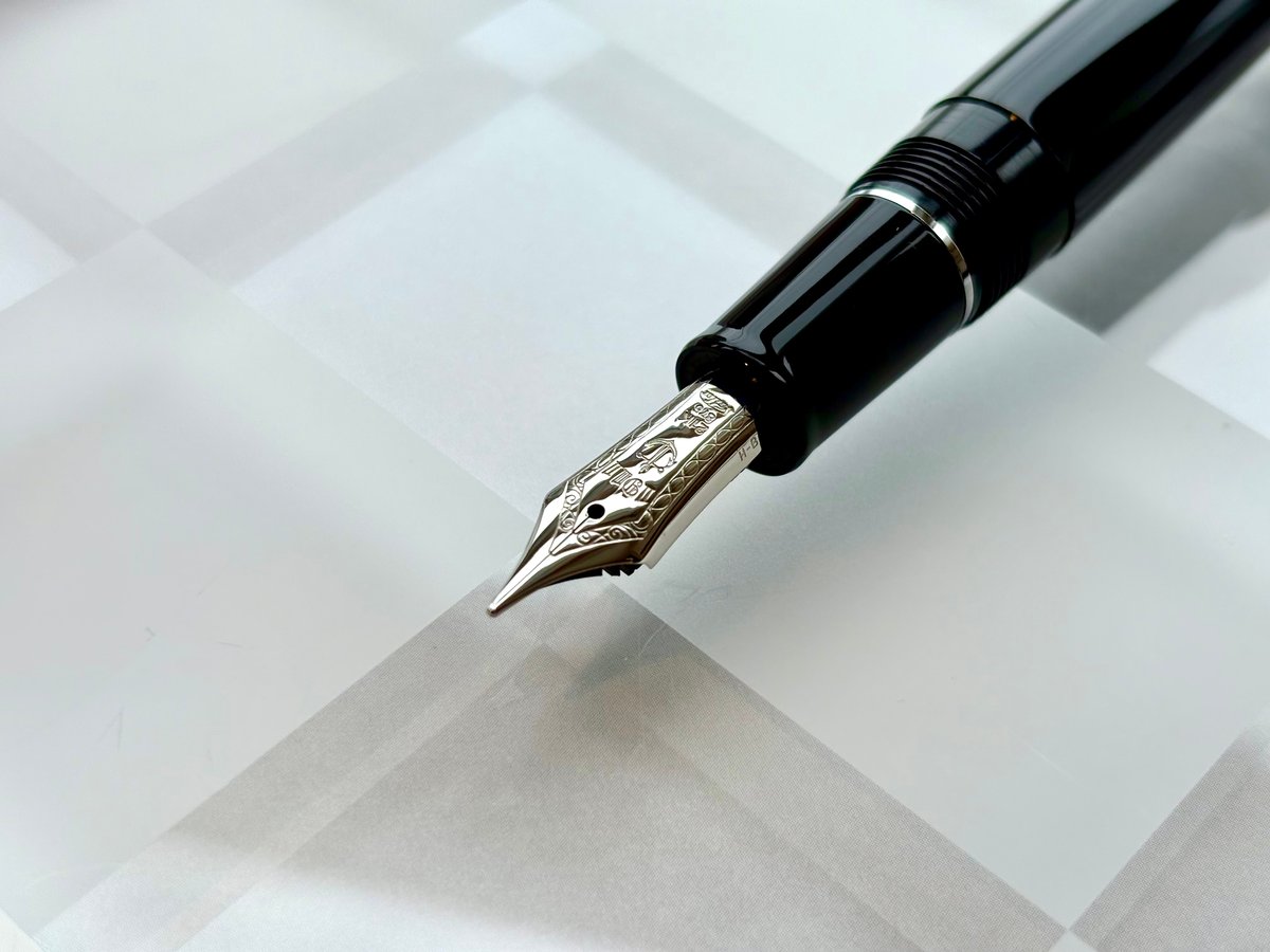SAILOR セーラー プロフィット21 万年筆 B(太字) 生産終了品 | PEN