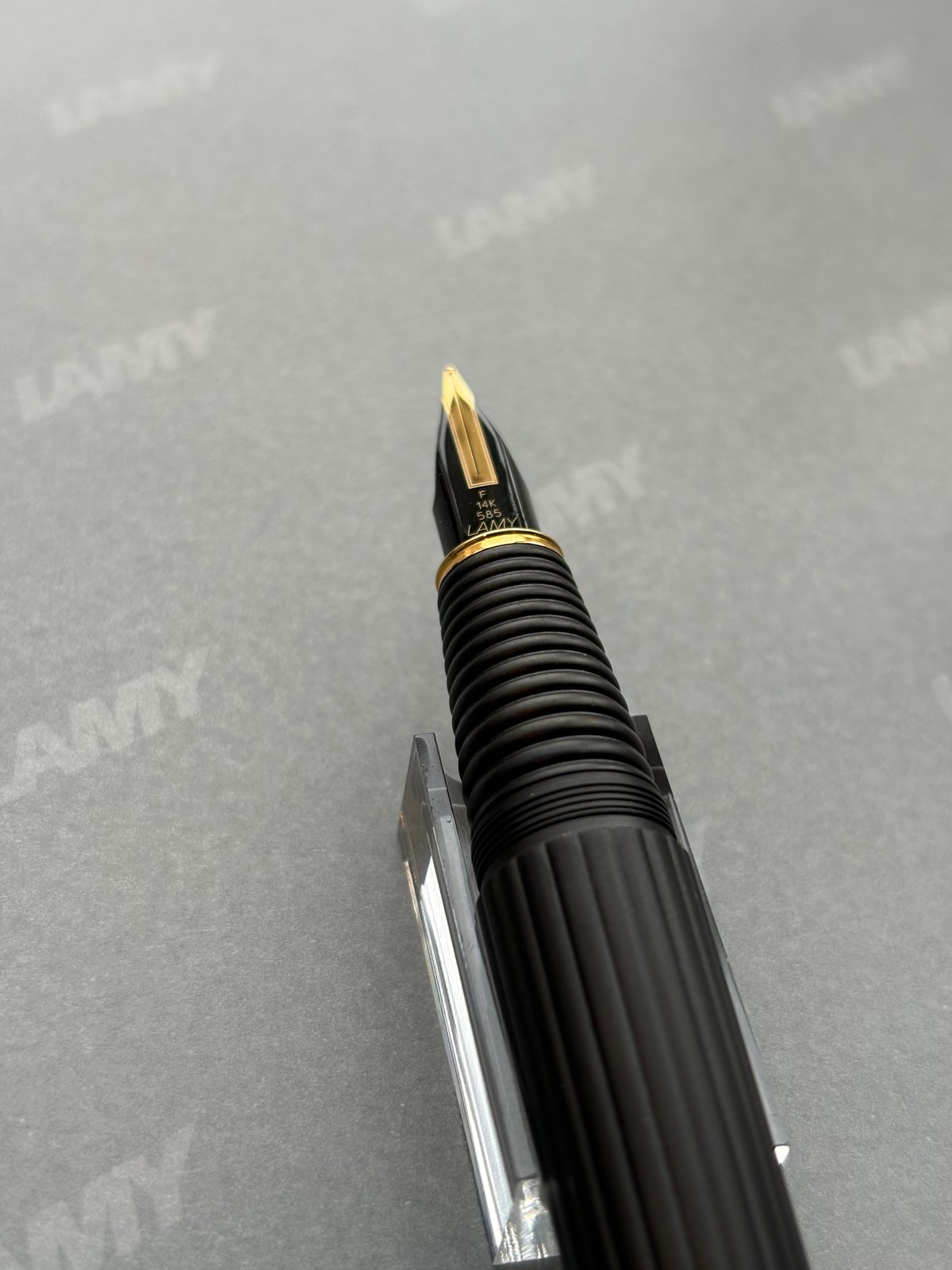 LAMY ラミー インポリウム ブラック/ゴールド 万年筆 | PEN'S ALLEY Tak