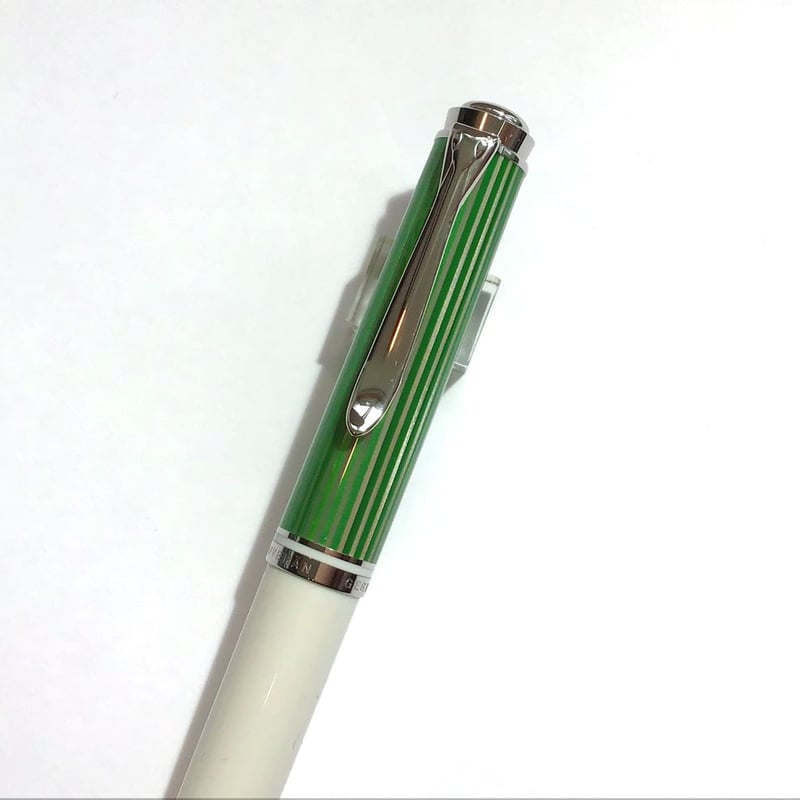 【新品】 ペリカン ボールペン スーベレーン K605 グリーンホワイト Pelikan（ペリカン）ボールペン スーベレーン K605 グリーンホワイト