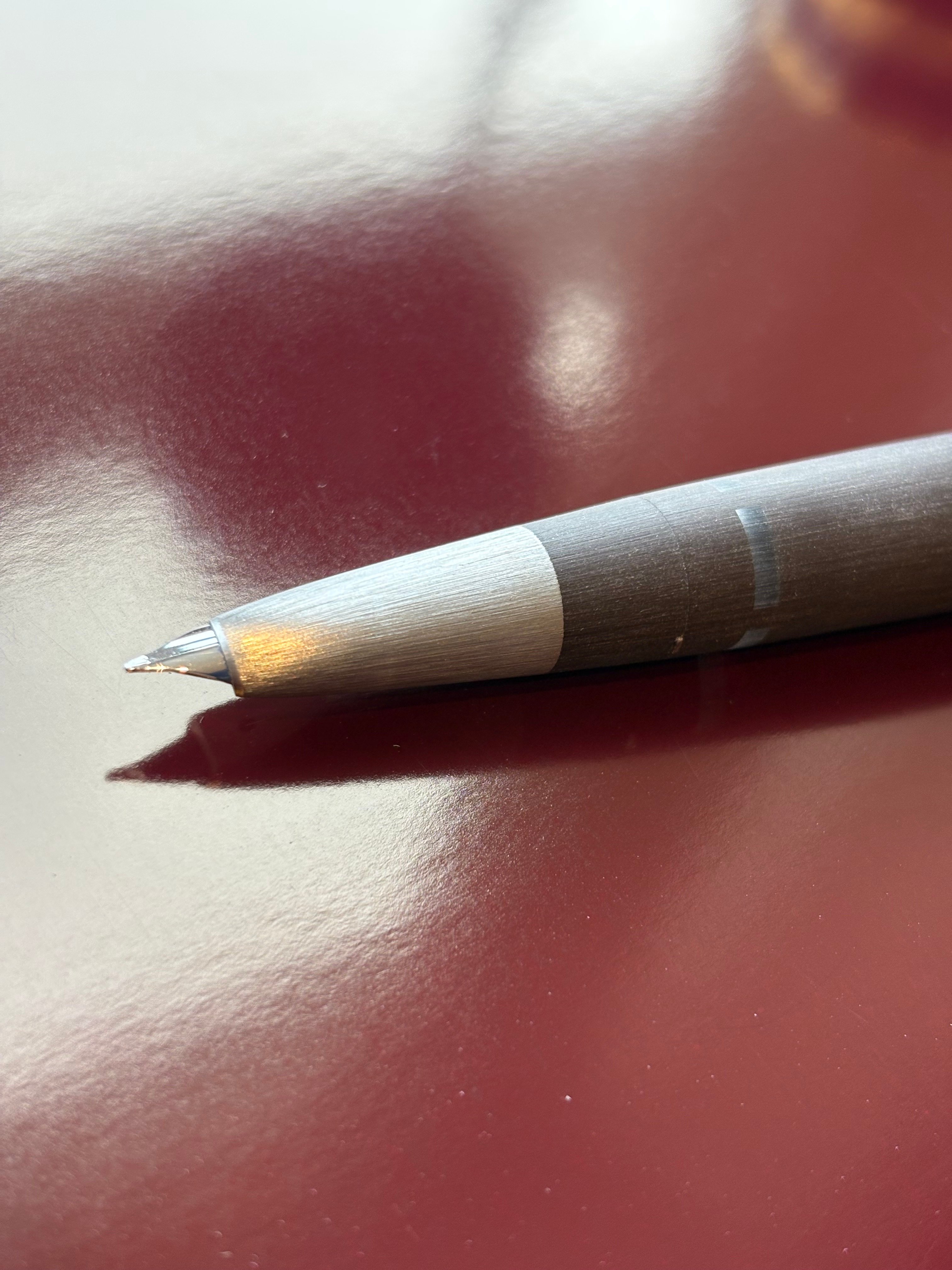 LAMY(ラミー)万年筆 リミテッドエディション ラミー2000 ブラウン