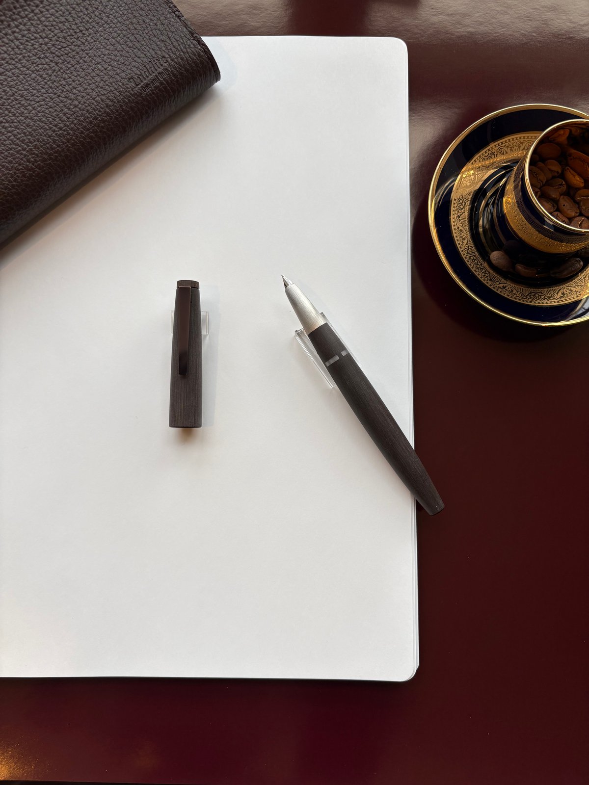 LAMY(ラミー)万年筆 リミテッドエディション ラミー2000 ブラウン