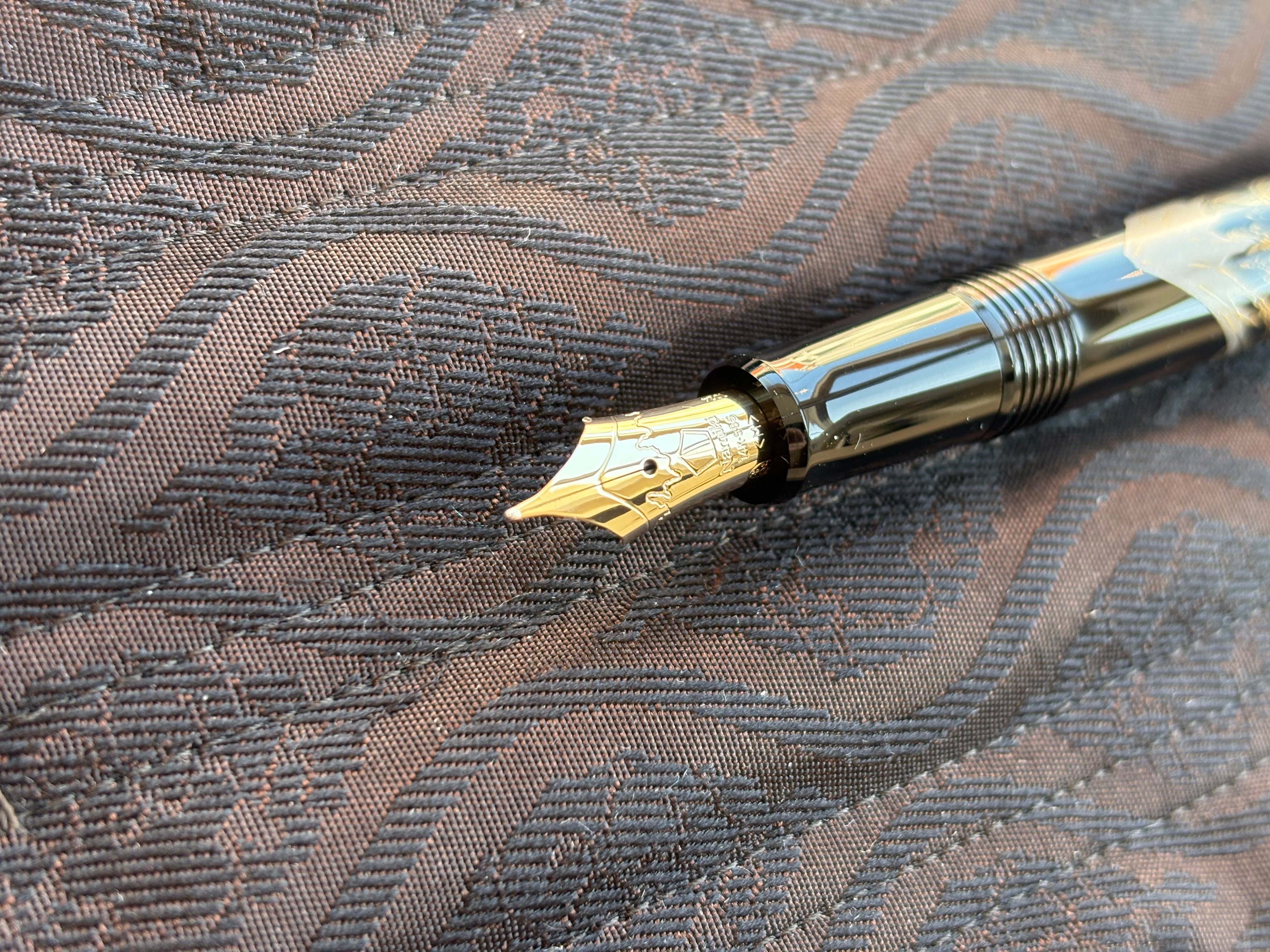 Namiki ナミキ 富士と龍 NIPPON ART 万年筆 M 中字 生産終了品 | PEN