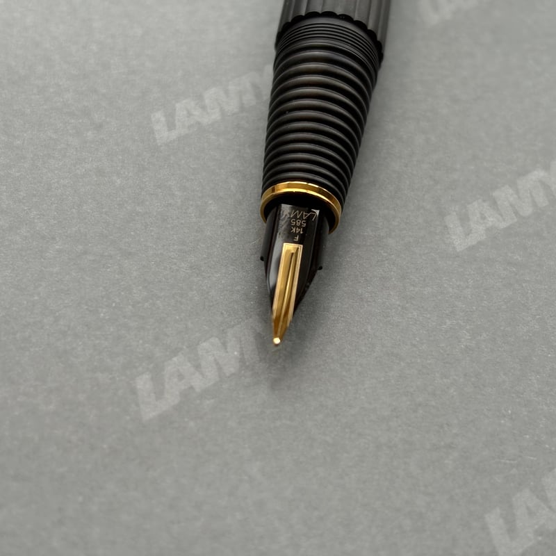 LAMY ラミー インポリウム ブラック/ゴールド 万年筆 | PEN'S ALLEY Tak