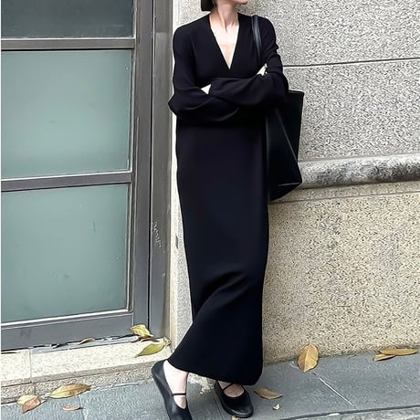 v-neck long knit dress　NK2130