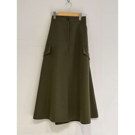 side pocket center slit skirt /2color　NK1383