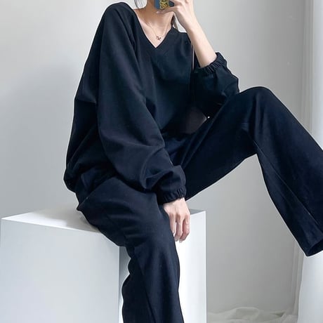 v-neck volume sleeve pullover /2color　NK1975