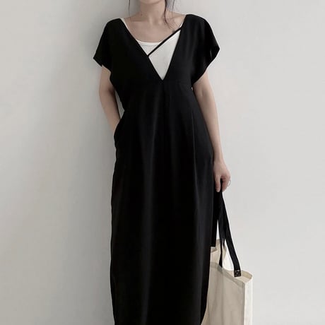 deep v-neck wide all-in-one　NK1823