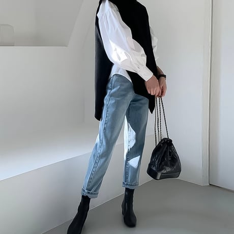 relaxed tapered light wash denim　NK2170