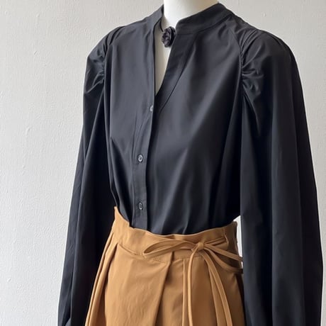 volume sleeve band collar blouse /2color　NK1945