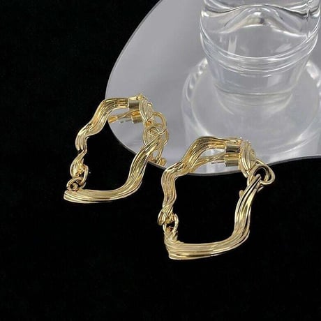 geometric hoop pierce　NK1232