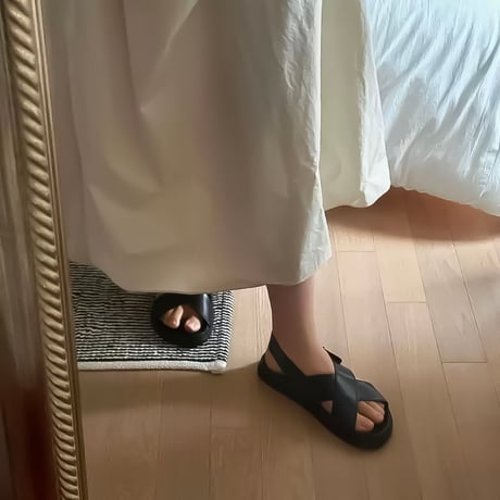 cross belt back strap sandal　NK2201