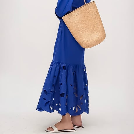 cut-out embroidery hem dress　NK2370