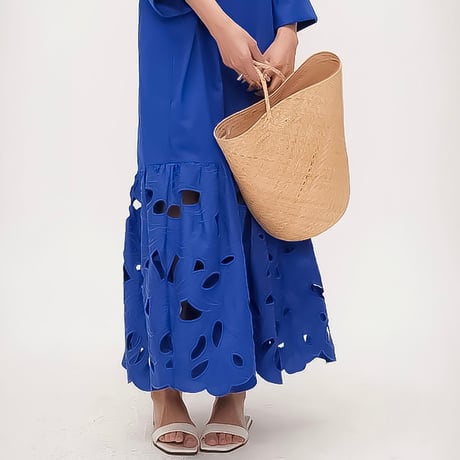 cut-out embroidery hem dress　NK2370
