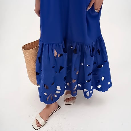 cut-out embroidery hem dress　NK2370