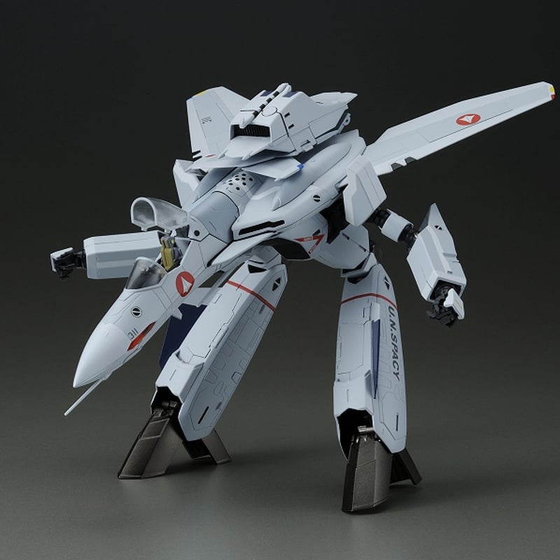 マクロスゼロ 1/60完全変形VF-0Aフェニックス 工藤シン搭乗機【アルカディア】※送料無料...