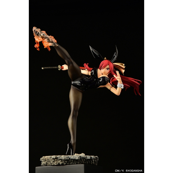 FAIRY TAIL エルザ・スカーレット ハイキックver.黒兎 1/6 完成品