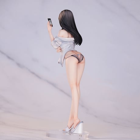 自撮り少女 1/6スケール塗装済完成品フィギュア 通常版【KAWA DESIGN】