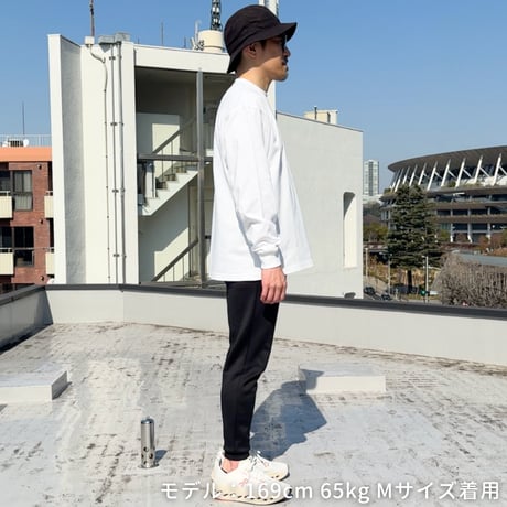 ＜BIENNIAL PLAYER（隔年選手）ロンT＞ホワイト×黒文字