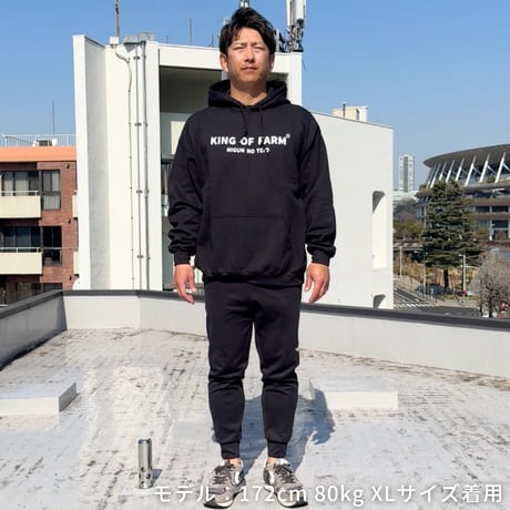 ＜KING OF FARM（二軍の帝王）パーカー＞ブラック×白文字