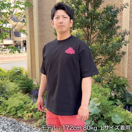 ビッグシルエットTシャツ＜I'm IMANAMI Class＞ブラック×ワッペン（ピンク）