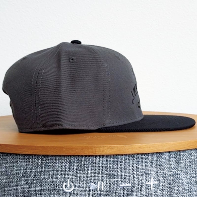 ベースボールキャップ＜I'm IMANAMI Class＞グレー×ブラック×黒文字