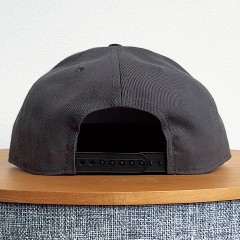 ベースボールキャップ＜I'm IMANAMI Class＞グレー×ブラック×黒文字