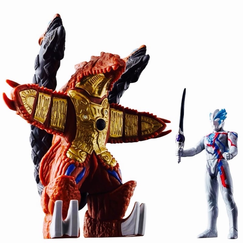 海外限定　ウルトラマン　ソフビ　セット　ブレイザー　ウルトラマン ウルトラソフビシリーズ ウルトラマンブレーザー大決戦セット | GET A LIFE