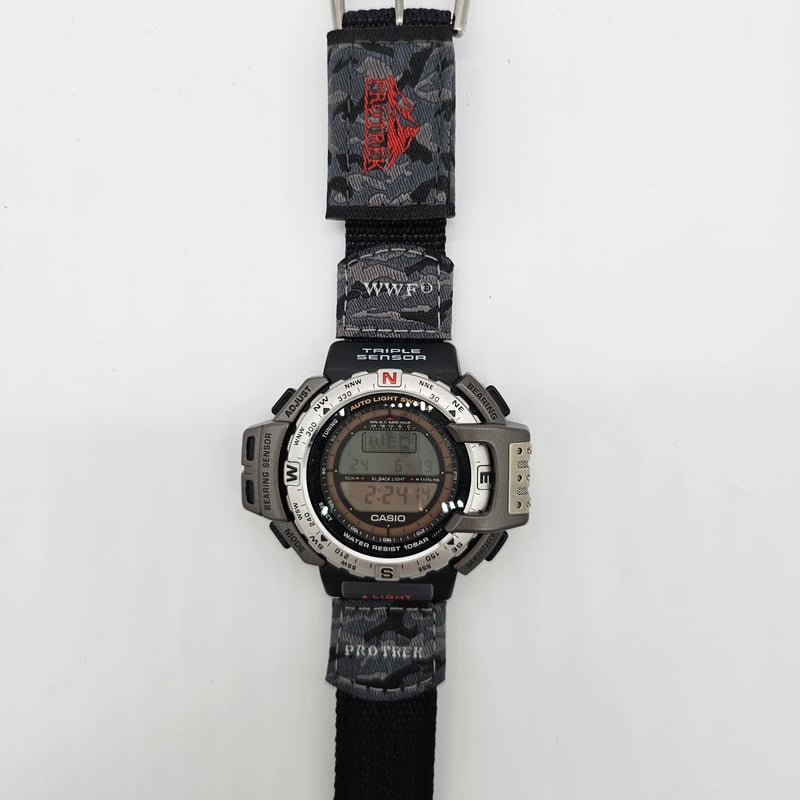 ポーチ付】CASIOPROTREK PRT-40HWJHUNTINGWORLD