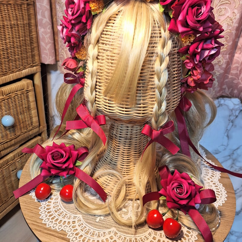 さくらんぼ薔薇クリップ付き】薔薇ヘッドドレスカチューシャ | モア