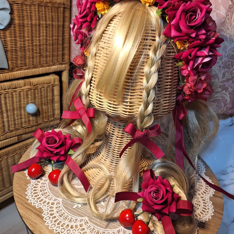 さくらんぼ薔薇クリップ付き】薔薇ヘッドドレスカチューシャ | モア