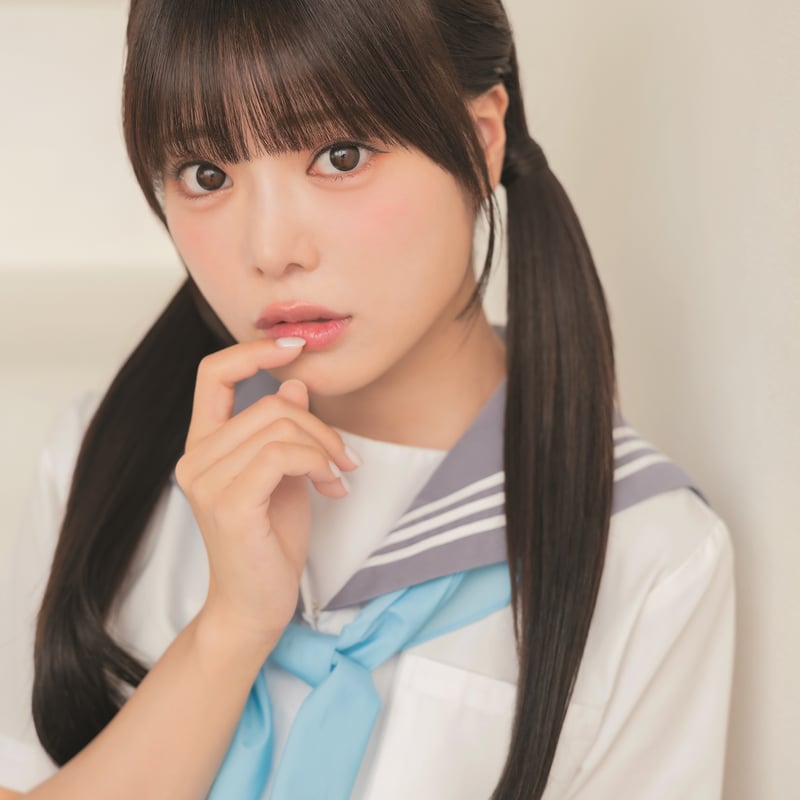 倉知玲鳳1st写真集（仮） | アプリスタイル公式ショップ