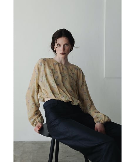 [25par-18]Ivan Balloon Blouse