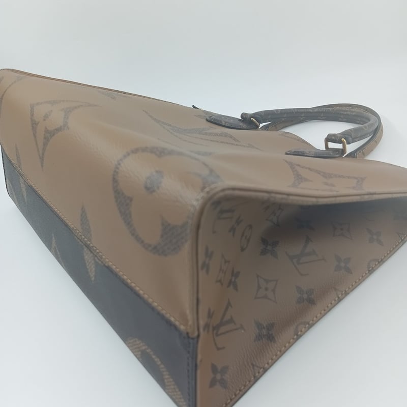 Louis Vuitton オンザゴーMM モノグラムジャイアント | ブランド販売金獅子