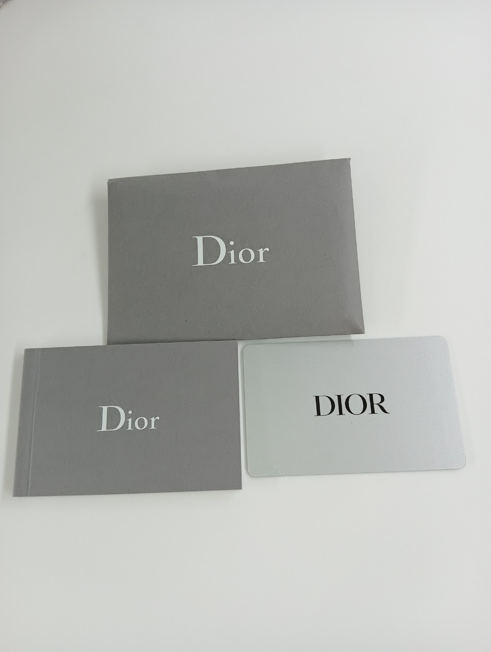 未使用! Christian Dior ディオール ブックトート ミディアム 未使用! Christian Dior ディオール ブックトート ミディアム