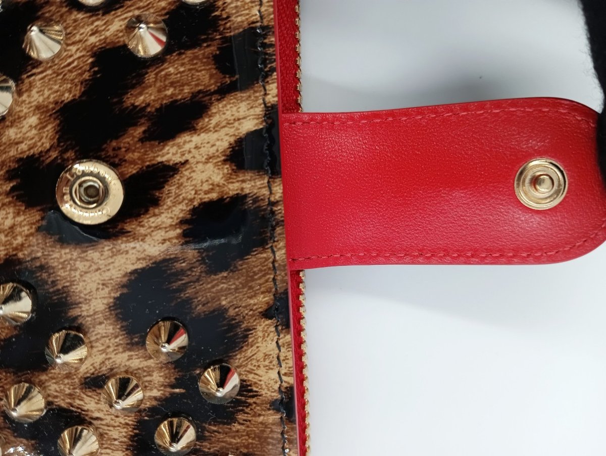 未使用 Christian Louboutin ルブタン 2つ折り財布 | ブランド 未使用 Christian Louboutin ルブタン 2つ折り財布 | ブランド