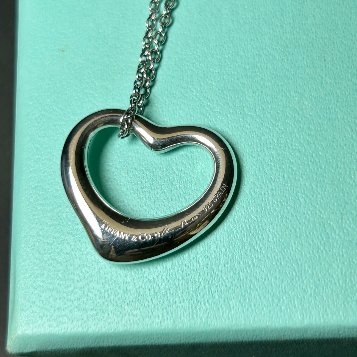 美品】TIFFANY ティファニー オープンハート 2.2 × 1.9 美品】TIFFANY ティファニー オープンハート 2.2 × 1.9